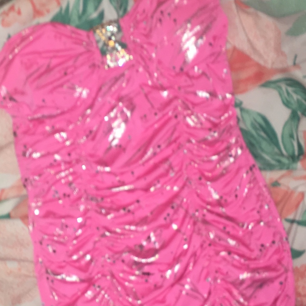 Strapless dress